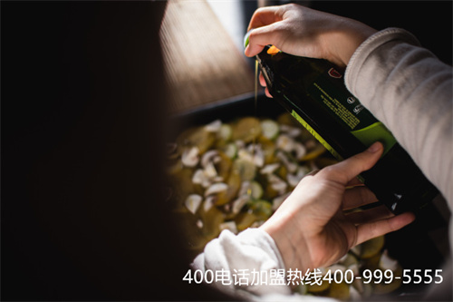 (400電話(huà)辦理收費(fèi)標(biāo)準(zhǔn))(400電話(huà)接聽(tīng)費(fèi)用是怎么算的)